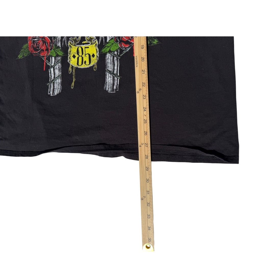 Guns N Roses Mens Graphic T-Shirt Black Skull Roses Guns 85 Rock Band Tee L - Picture 3 of 4